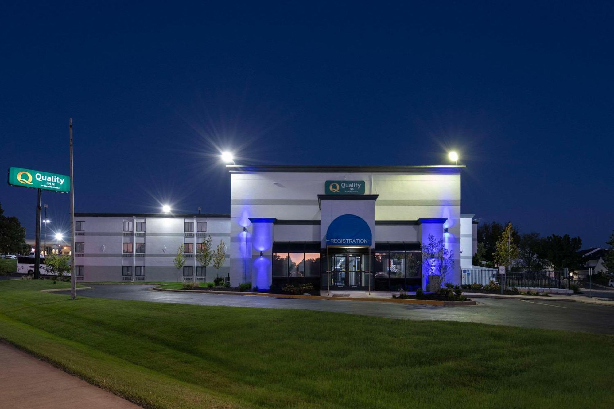 Quality Inn Merriam Kansas City Exterior foto